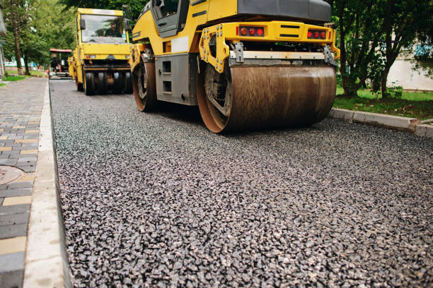 Best Brick Driveway Pavers  in Lathrop, MO